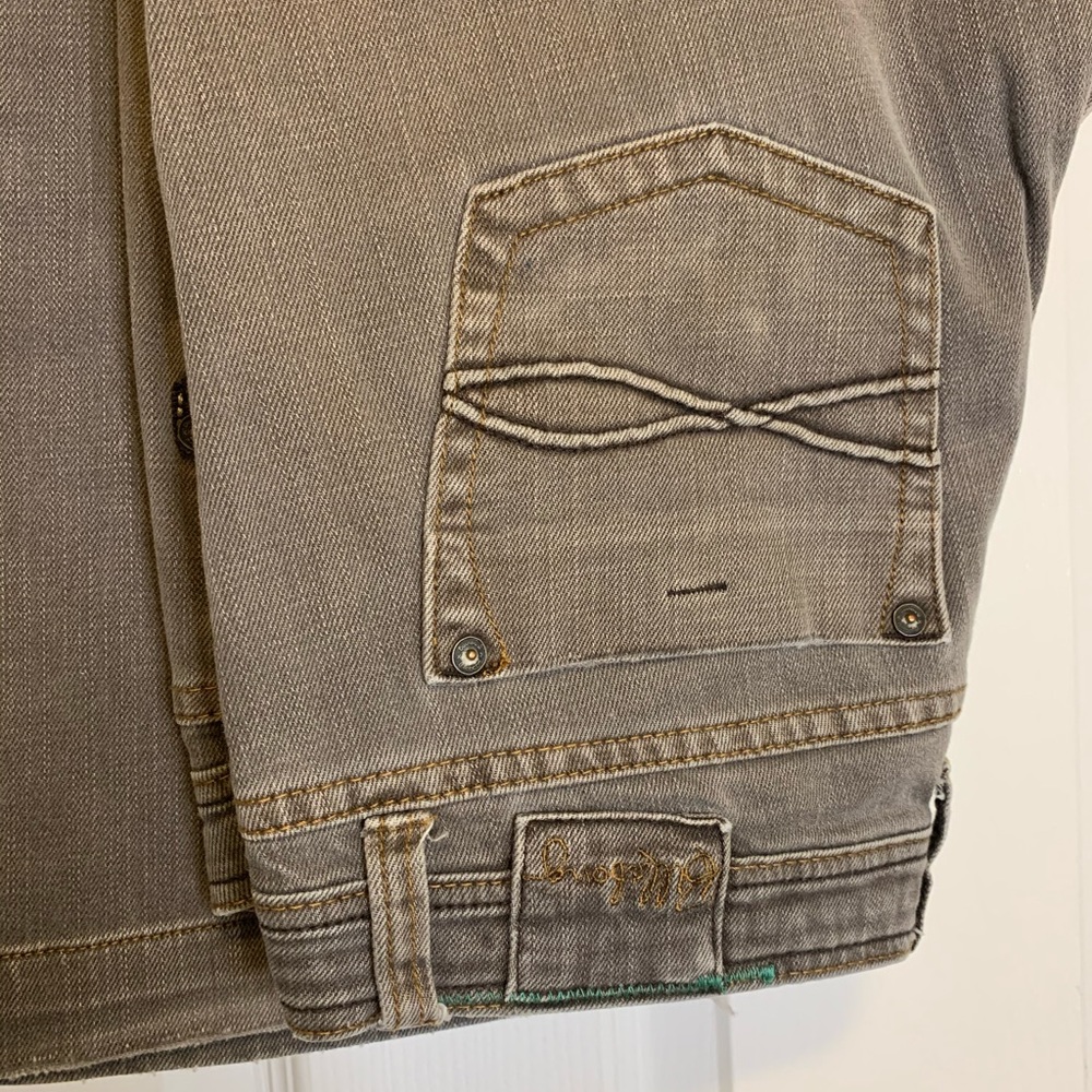 Billabong Low Rise Jeans w Flare